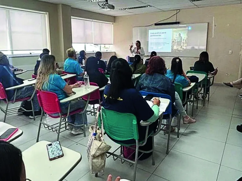 Palestra da Therapy Life para pais e professores